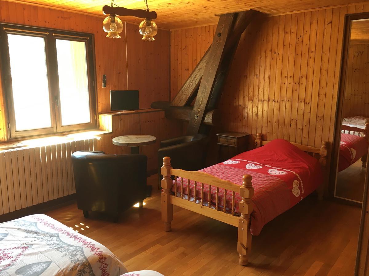 Bed and Breakfast La Chicholiere Гресс-ан-Веркор Екстер'єр фото